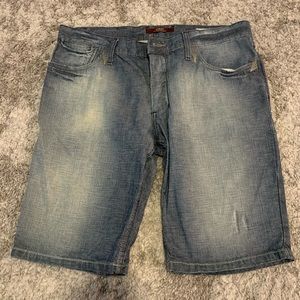 Men’s Sisley shorts
